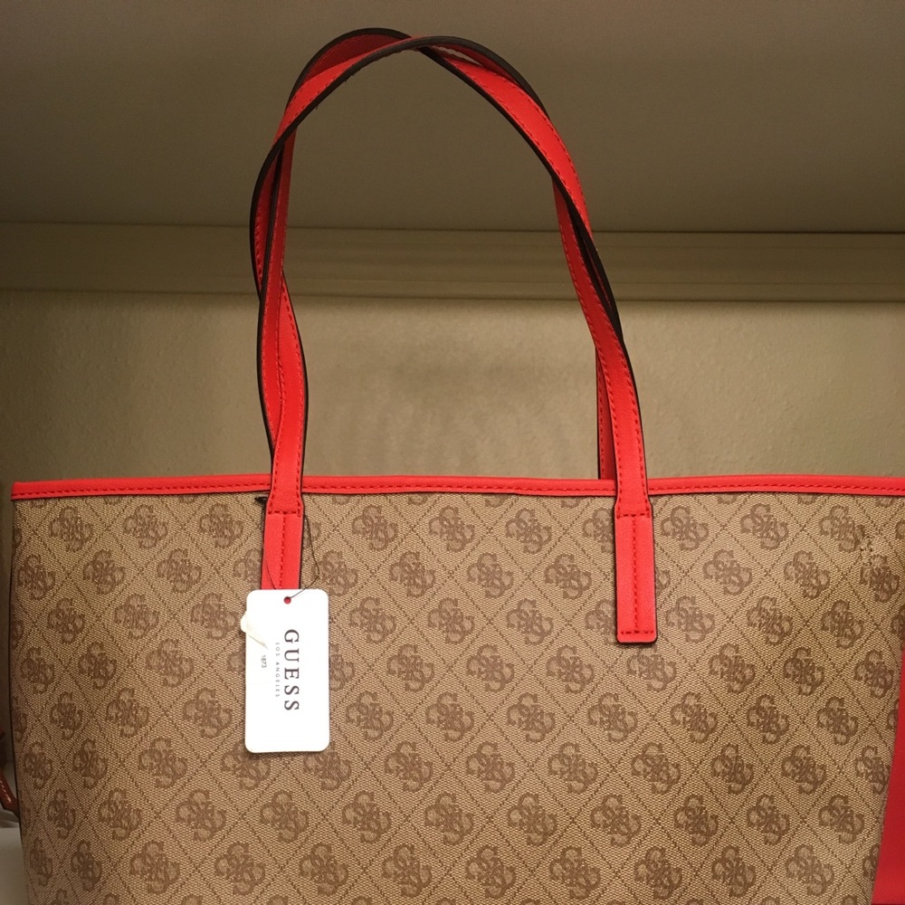 Handbag - Picture 3 of 8